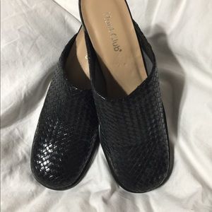 Women’ Hunt Club shoes